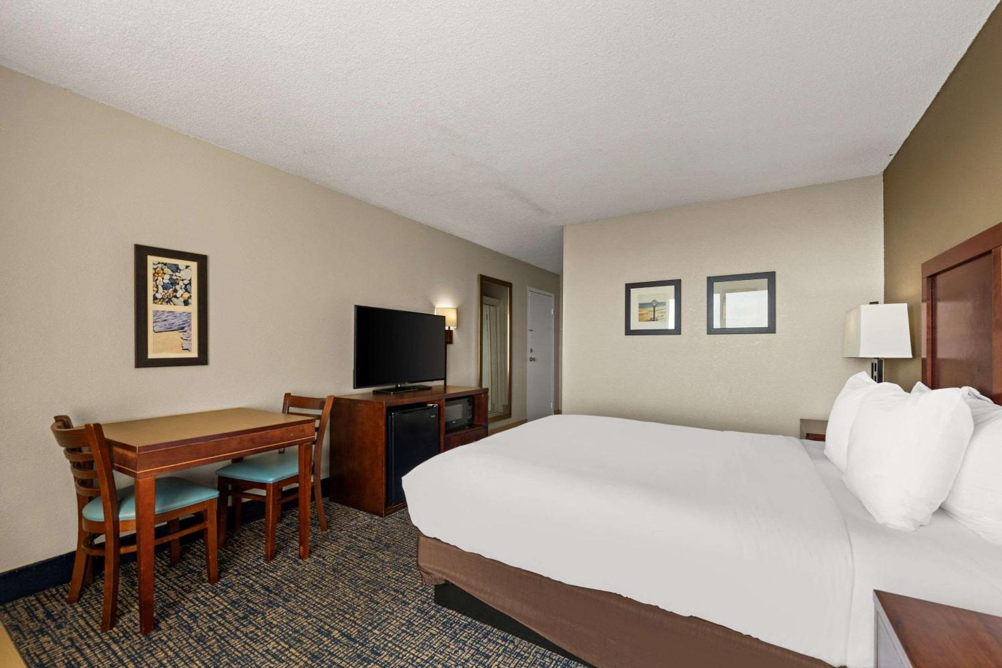 Comfort Inn On The Ocean Kill Devil Hills Exterior foto